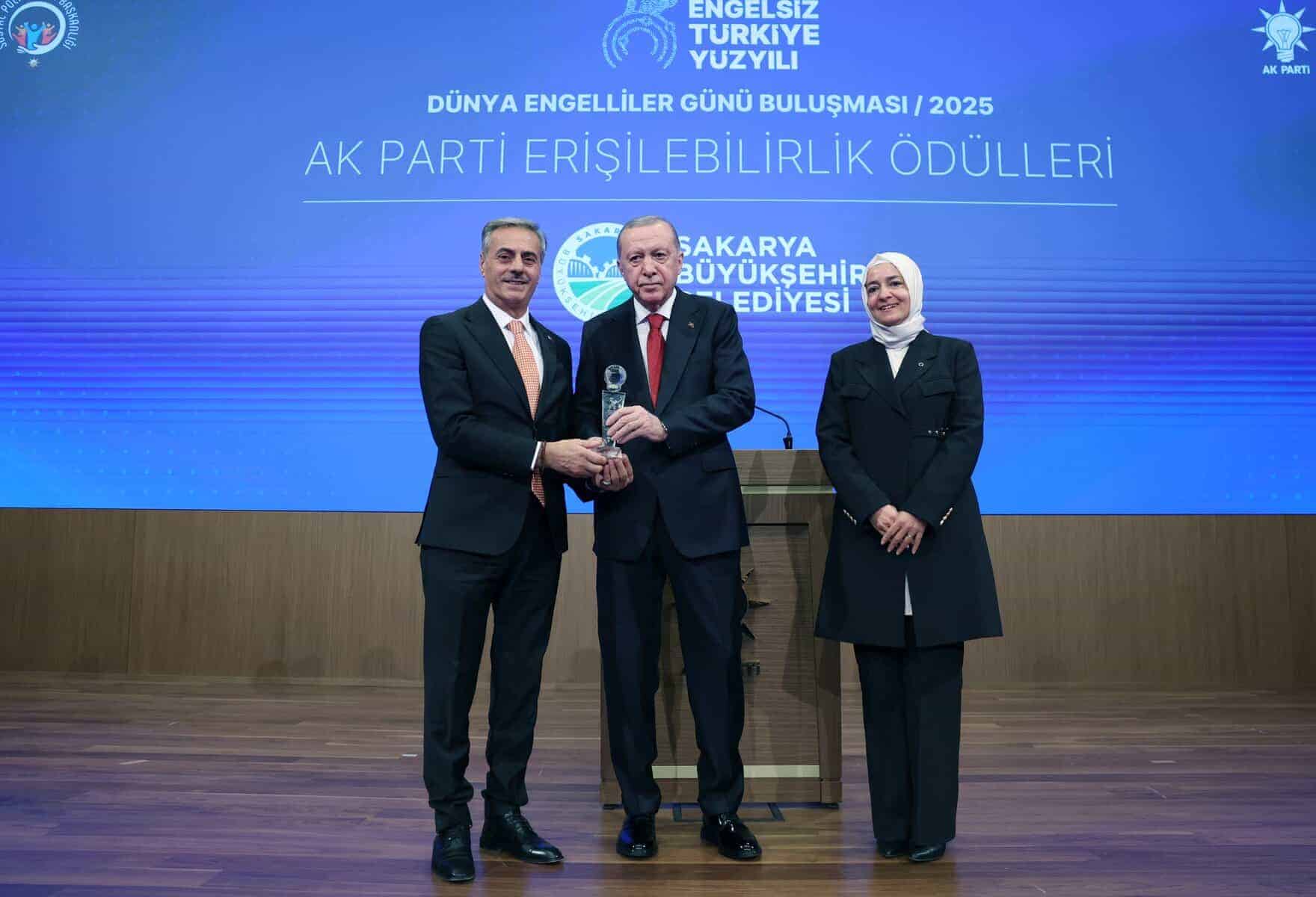 Engelsiz Türkiye ve engelli haklarıyla ilgili uluslararası ödül teslim töreni.