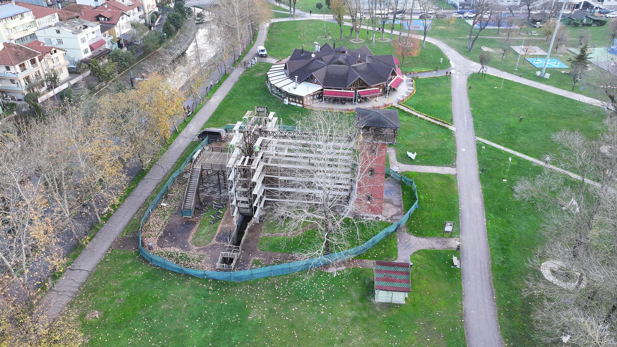 Sakarya'nın simgesi Tarihi Çark'ta su yeniden akacak, ziyaretçilere yeni seyir alanı