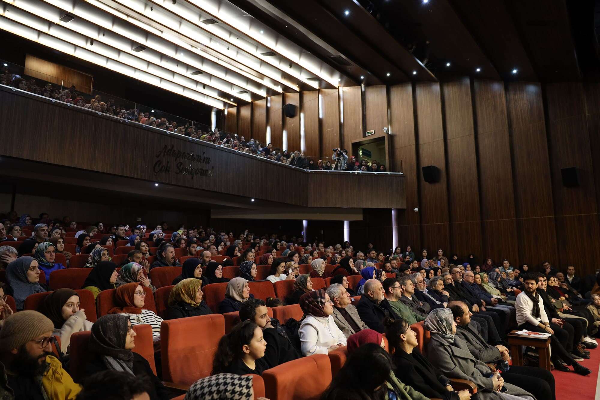 Hayati İnanç, Sakarya’da Ramazan'ın Hayatımızdaki Manevi İzlerini Anlattı