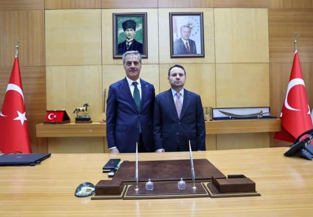 Adalet Bakanı Akın Gürlek, Sakarya Büyükşehir Belediyesi’nde Şehrin Birlik, Sanayi ve Turizm Potansiyelini Öne Çıkardı