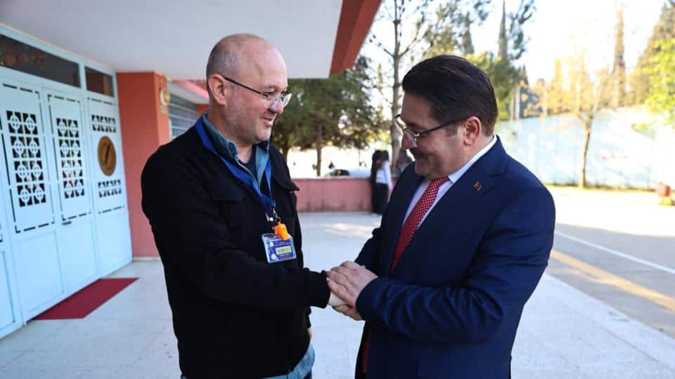 Adapazarı Sait Faik Ortaokulunda Birlik ve Güven İçin Eğitim Buluşması Gerçekleştirildi