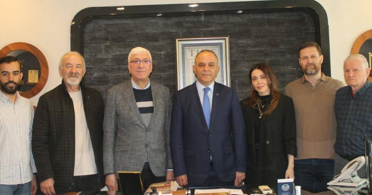 Sakarya Emniyet Müdürü Saka'dan Gazeteciler Birliği'ne Ziyaret: Güvenlik ve İş Birliği Vurgusu